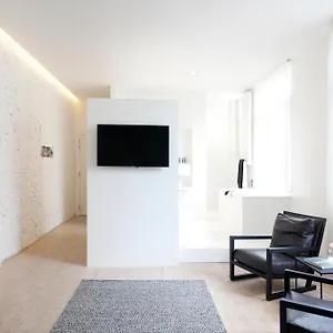 ***** Bed and breakfast Maison Nationale Flats & Bélgica
